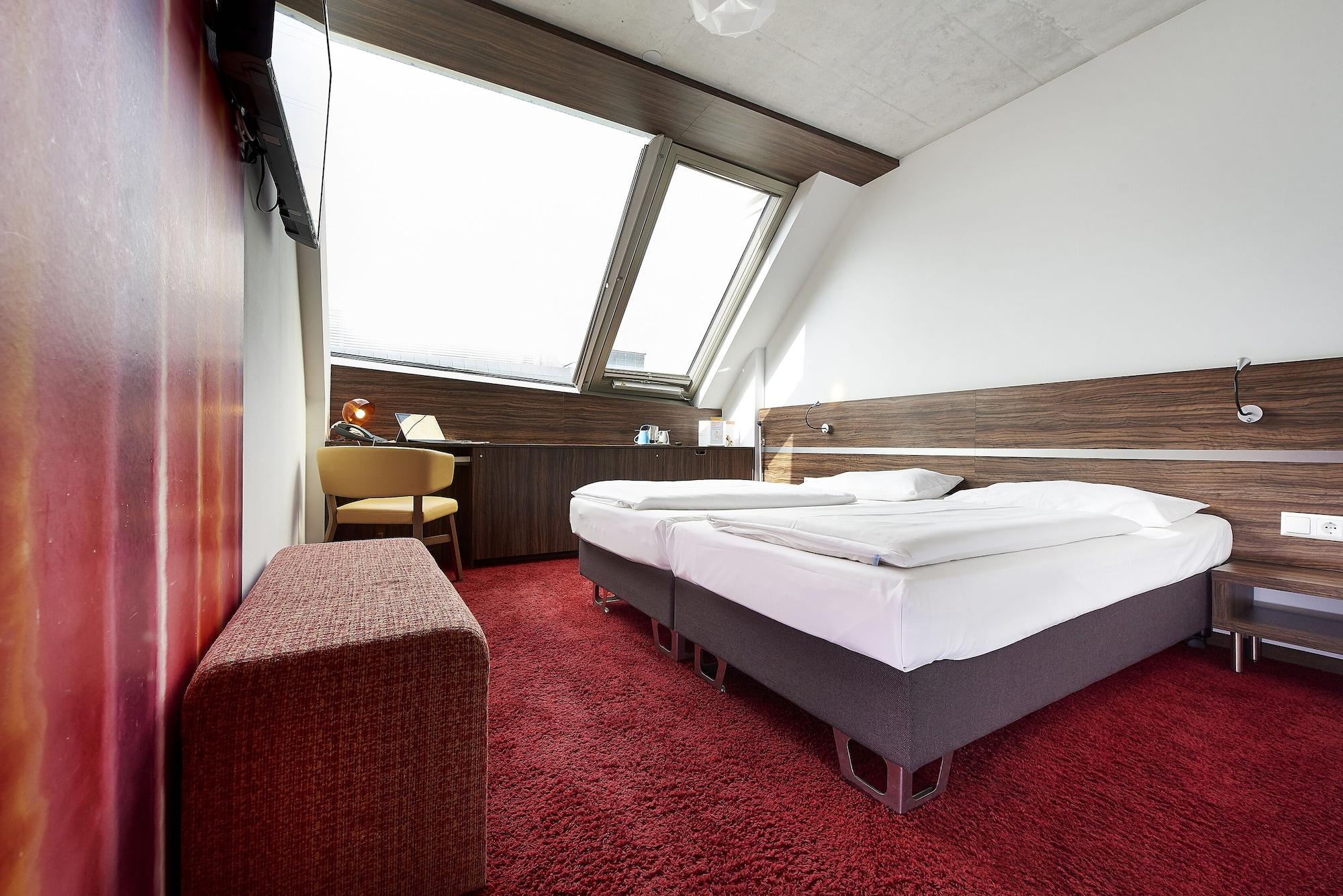 Simm'S Hotel - Cityhotel Next To Metro U3 Wien Eksteriør billede
