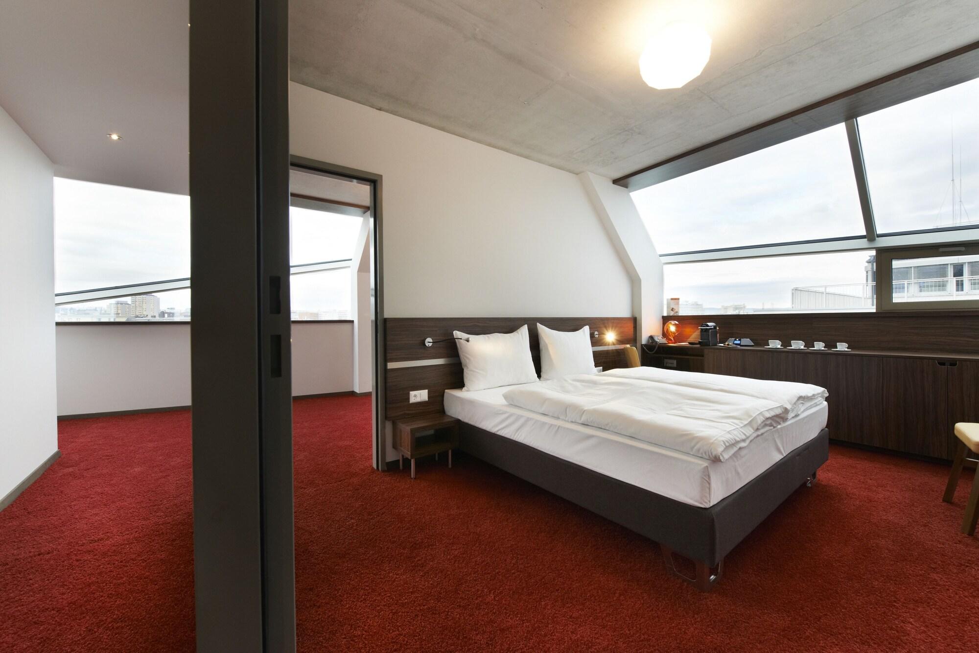 Simm'S Hotel - Cityhotel Next To Metro U3 Wien Eksteriør billede